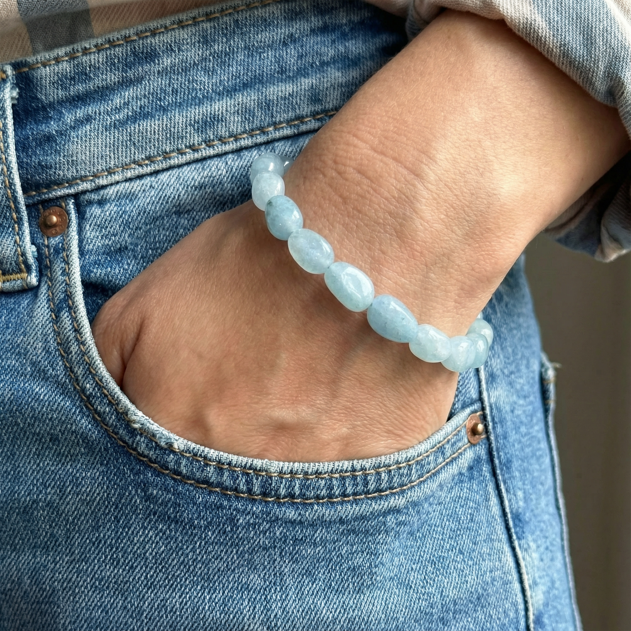 Aquamarine 8–10mm Bead – Serenity, Protection & Flow