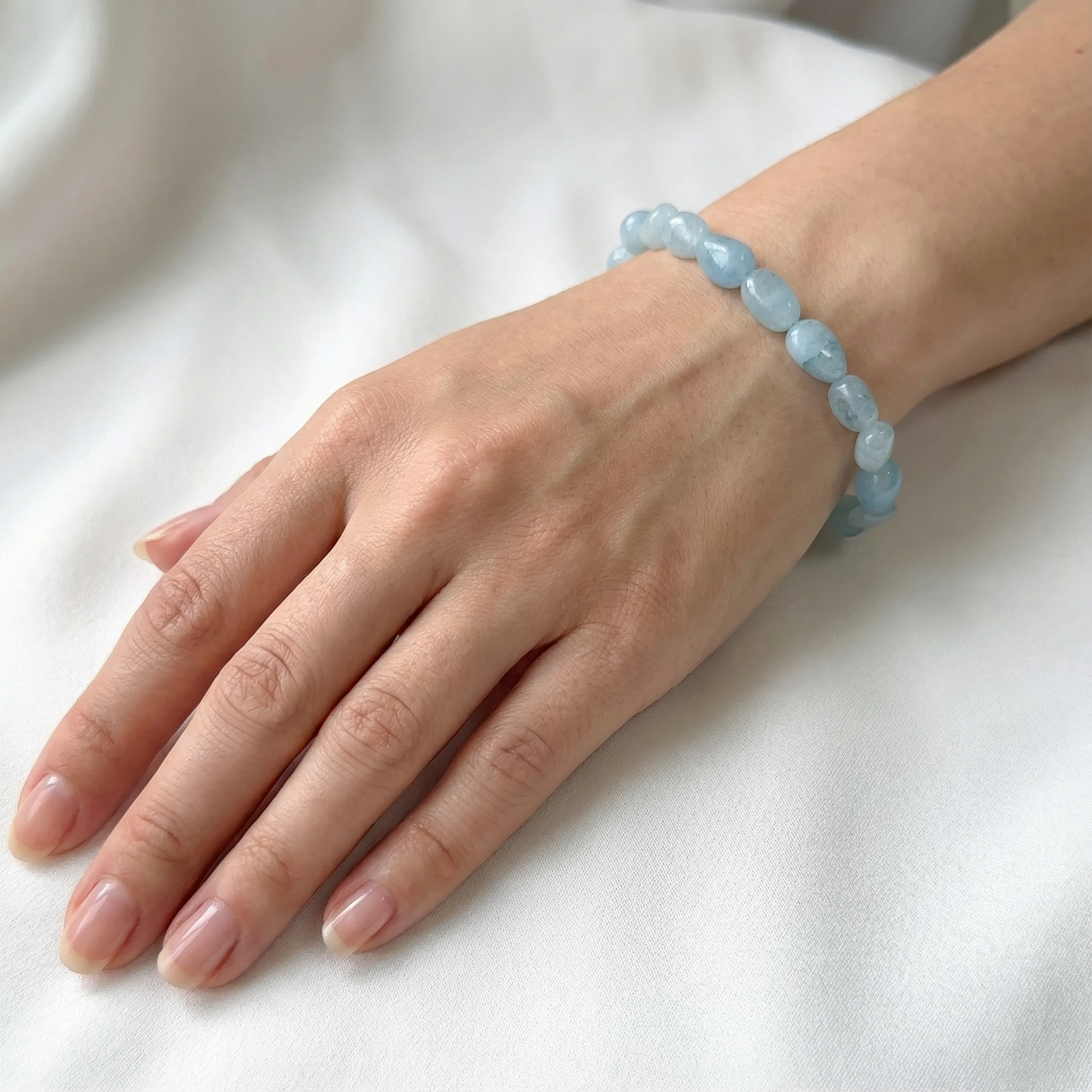 Aquamarine 8–10mm Bead – Serenity, Protection & Flow