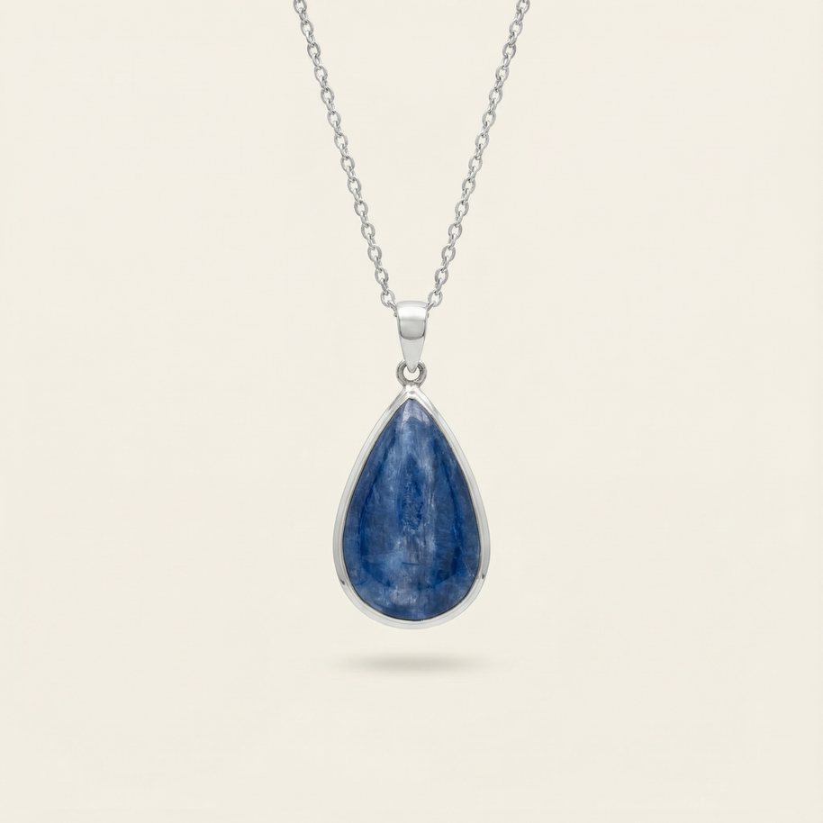 Kyanite – Stone of Alignment & Calm Communication