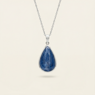 Kyanite – Stone of Alignment & Calm Communication