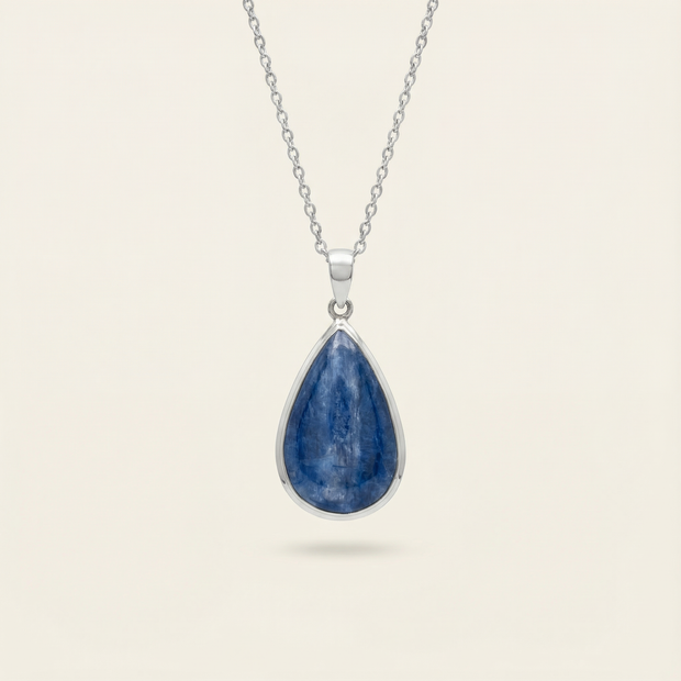 Kyanite – Stone of Alignment & Calm Communication